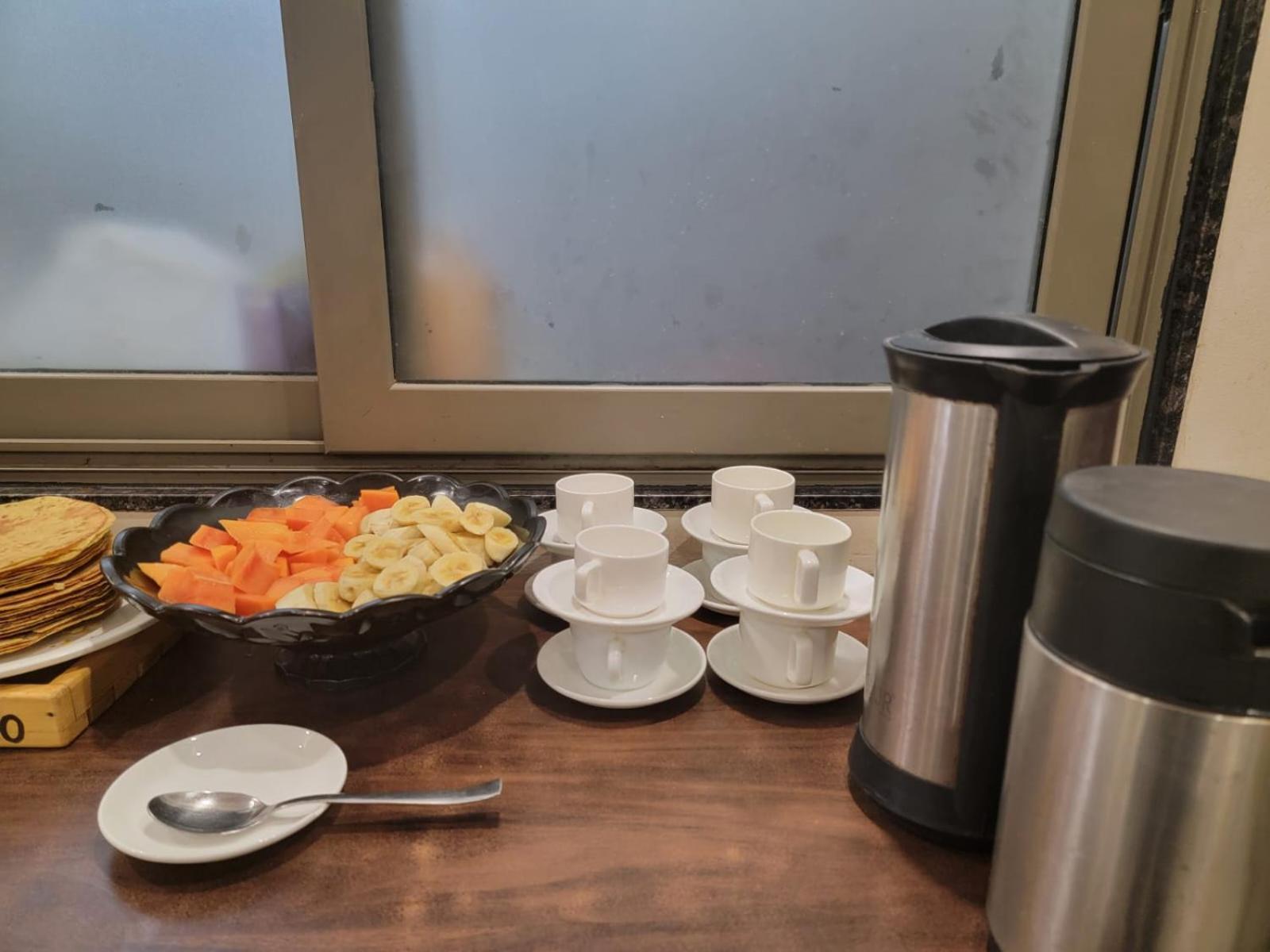 Hotel El Classico Rajkot Ngoại thất bức ảnh